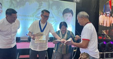 Close to 800 Davao ARBs get e.
